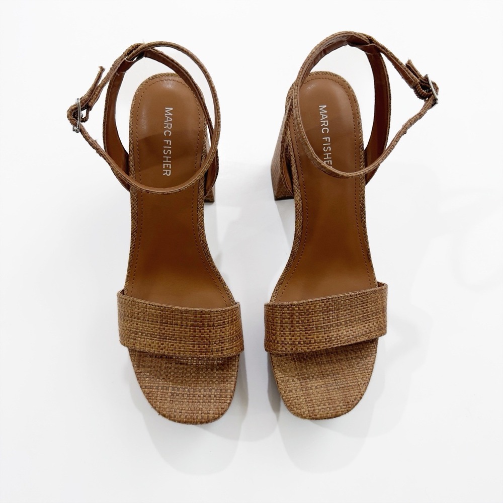 Marc Fisher Heels Womens 9.5 Brown Ankle Strap Platform Sandals Chunky Heel Boho - Picture 2 of 7